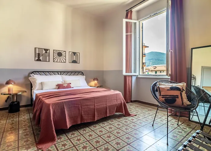 Mosaico Delle Cinqueterre - Mytouristhome La Spezia